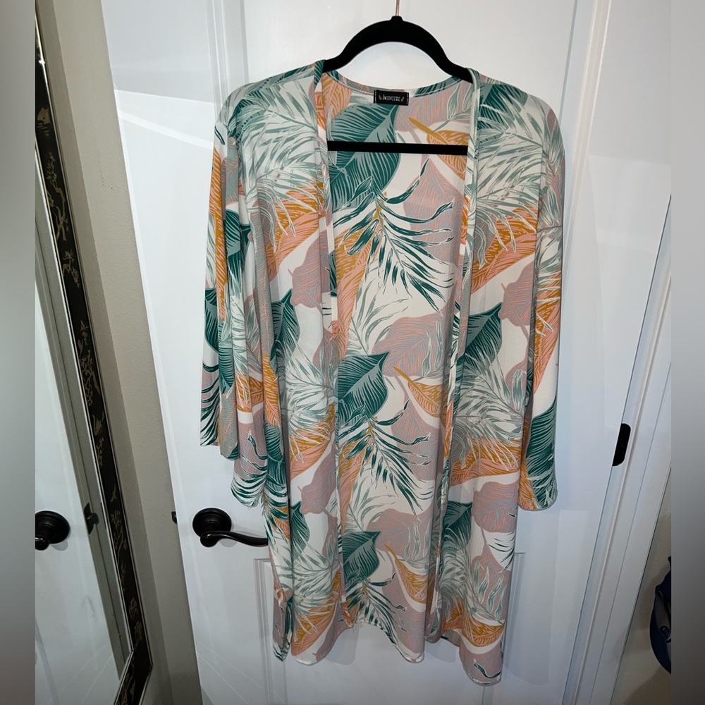 *Boutique* Tropical banana leaf coverup🏝